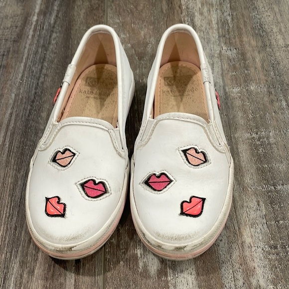 Keds x Kate Spade Slip on Lips Sneakers - Picture 2 of 9